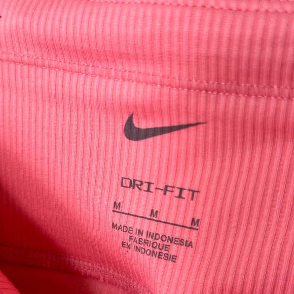 Nike Mid Rise Biker Shorts Pink NWT - Picture 5 of 10